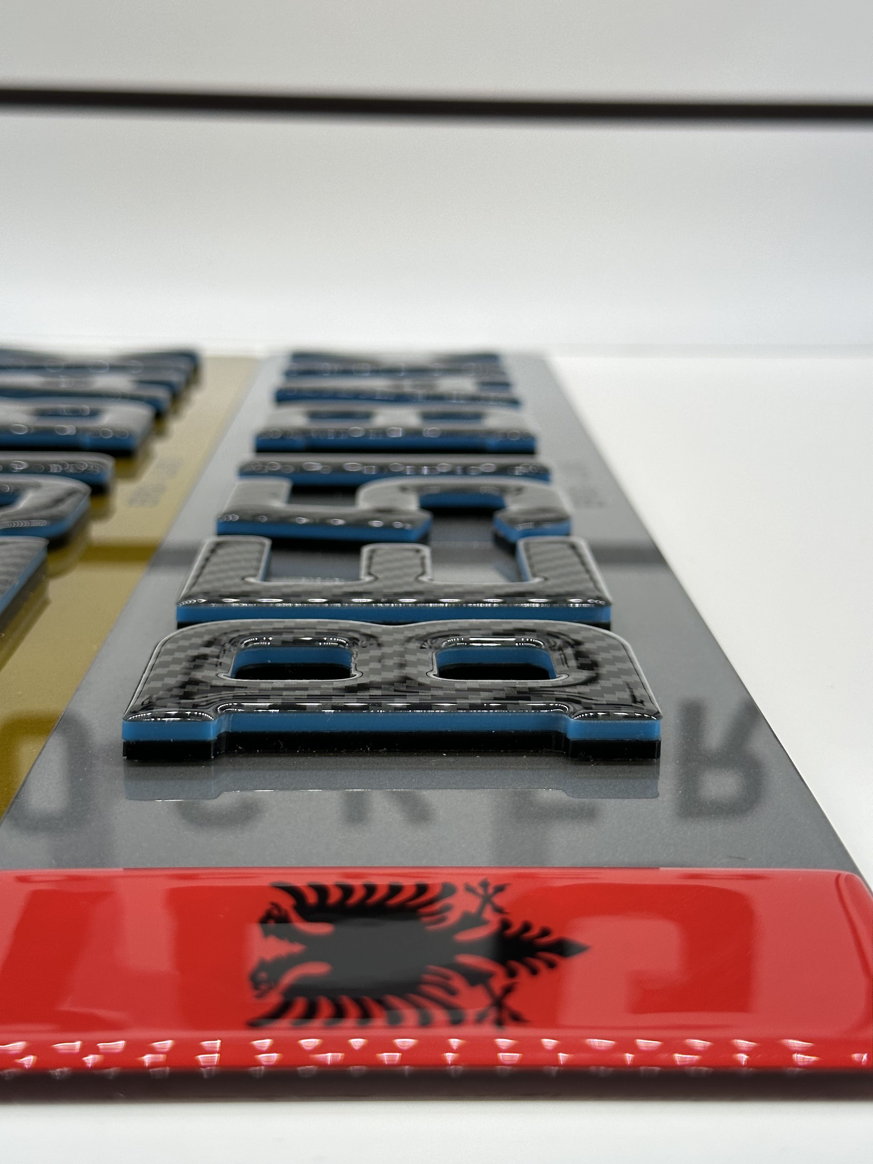 Show Plates